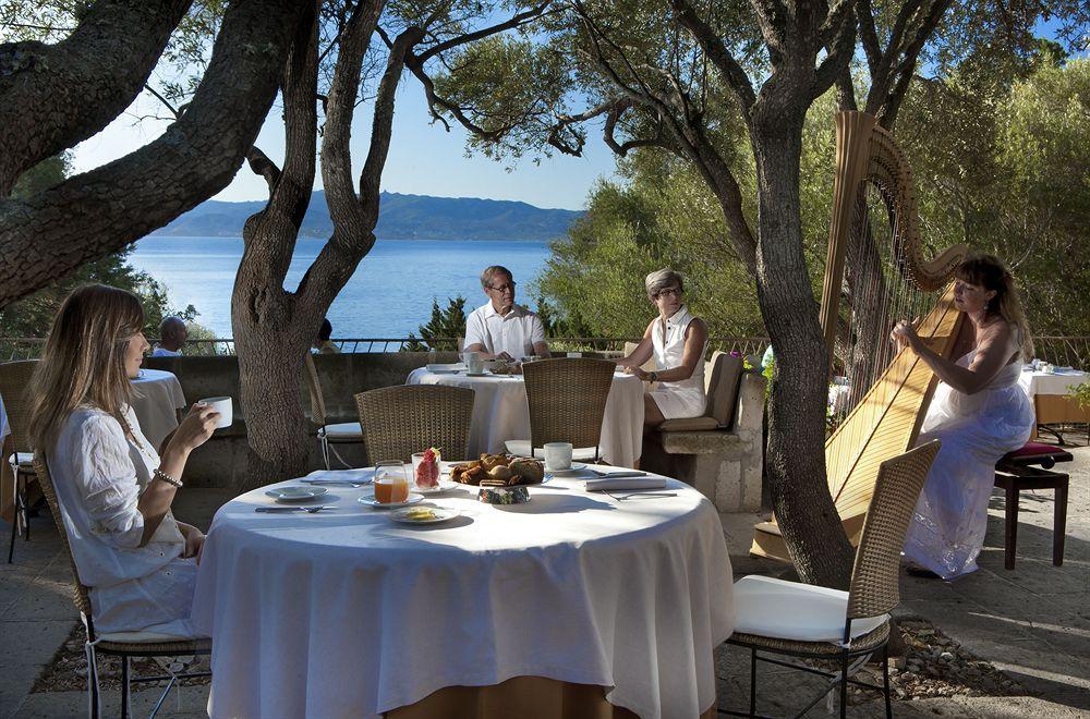 Hotel Capo D'Orso Thalasso & Spa Палау Екстериор снимка